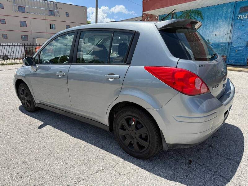 2012 Nissan Versa 1.8 S