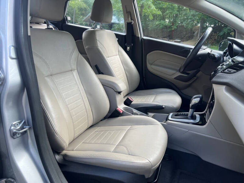 2017 Ford Fiesta Titanium