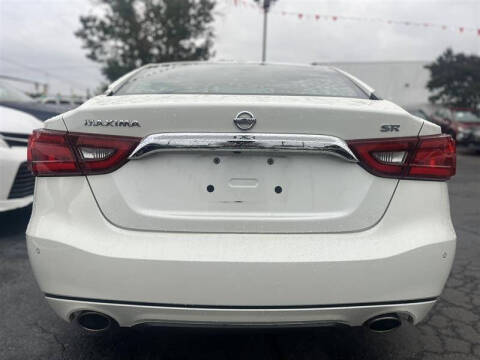 2017 Nissan Maxima 3.5 SR