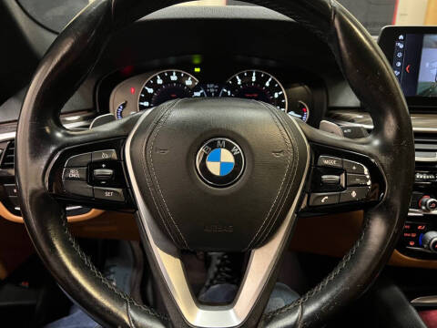 2017 BMW 5 Series 540i