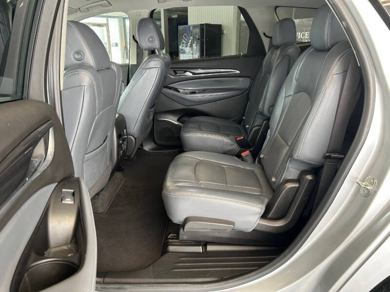 2020 Buick Enclave Essence