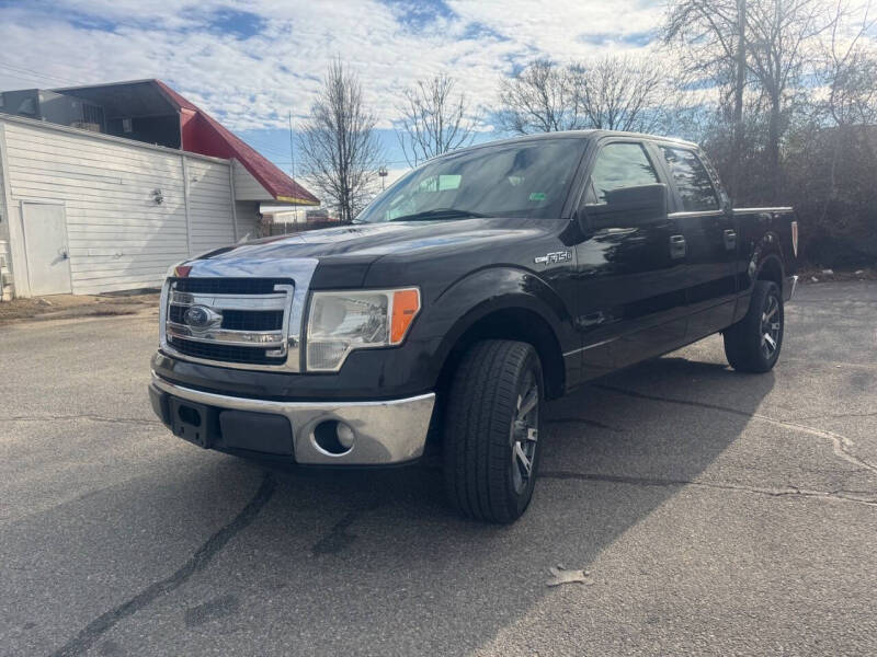2014 Ford F-150 XLT's photo