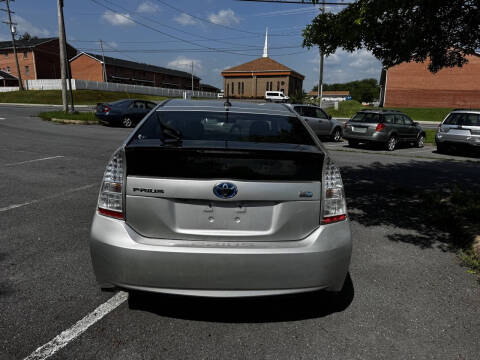 2010 Toyota Prius III