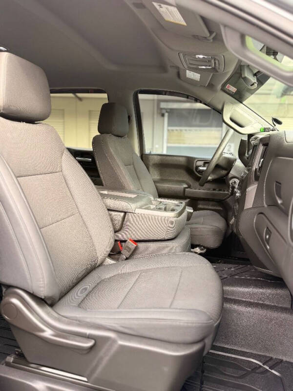 2019 Chevrolet Silverado 1500 Custom