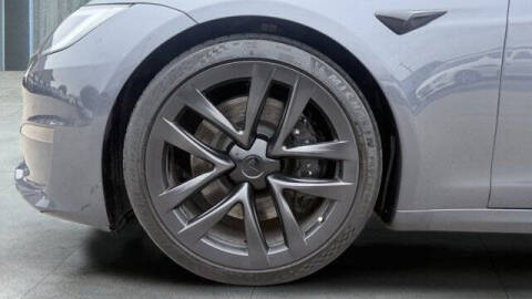 2022 Tesla Model S Plaid