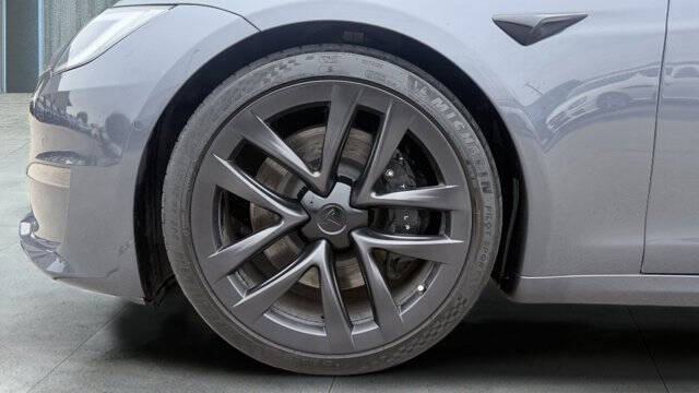 2022 Tesla Model S Plaid