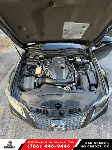 2018 Lexus IS 300