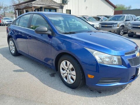 2012 Chevrolet Cruze for sale at El Rancho Auto Sales in Des Moines IA