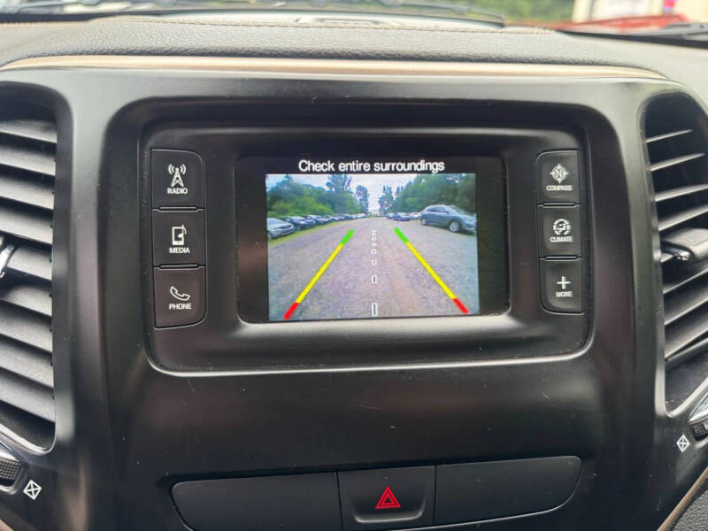 2017 Jeep Cherokee Latitude