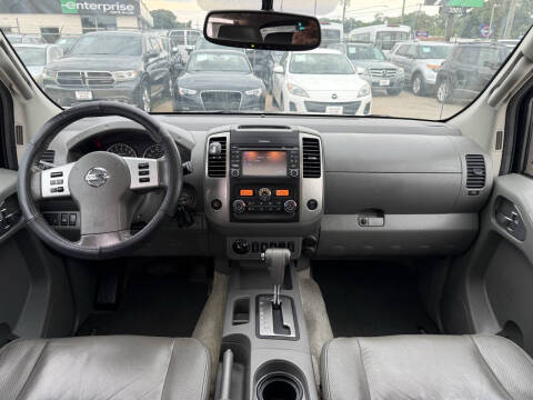 2014 Nissan Frontier SL