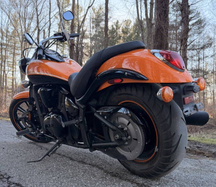 2021 Kawasaki Vulcan 900 Custom
