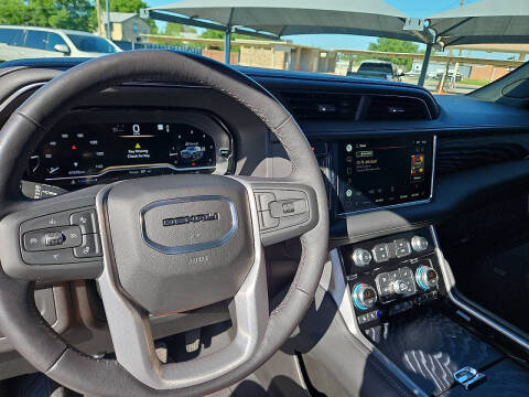 2022 GMC Yukon Denali