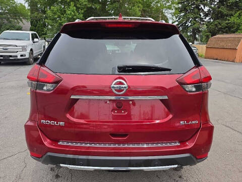 2020 Nissan Rogue