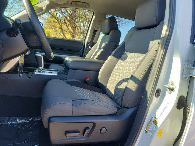 2020 Toyota Tundra SR5