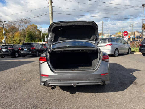 2021 Nissan Sentra SR