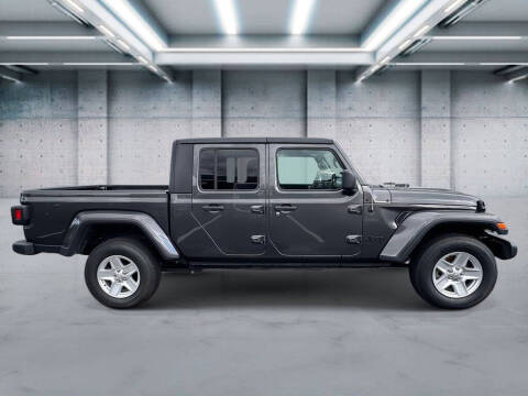2021 Jeep Gladiator Sport S
