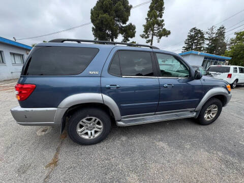 2003 Toyota Sequoia SR5