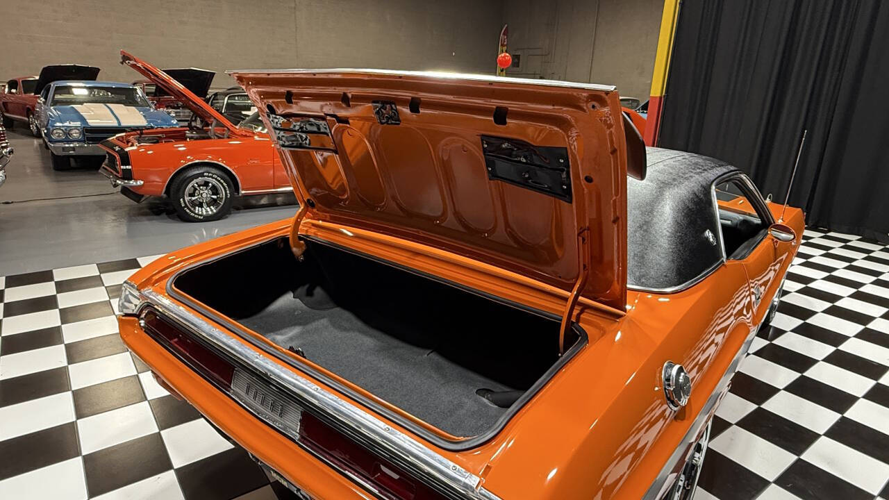 1970 Dodge Challenger 7