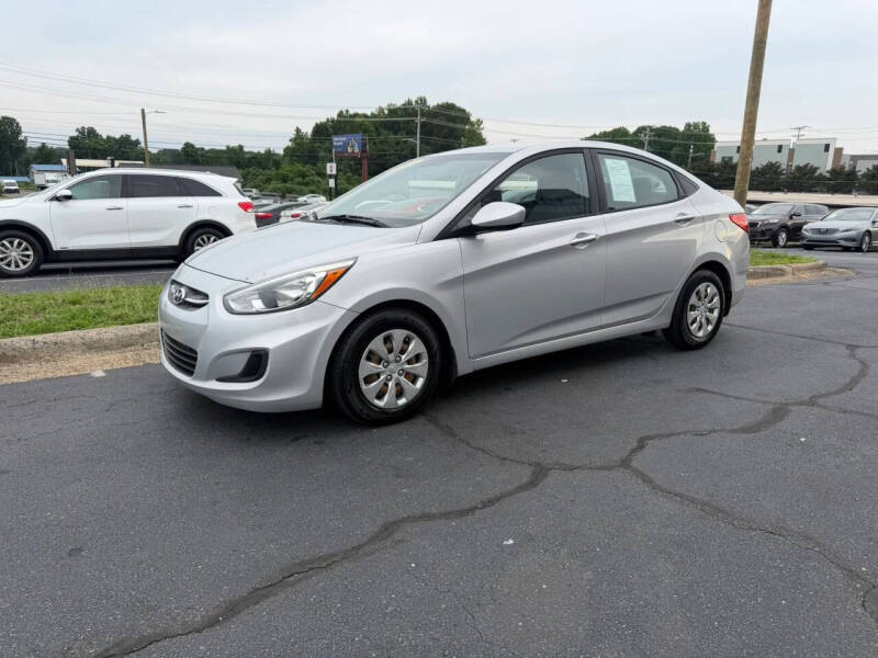 2016 Hyundai Accent SE
