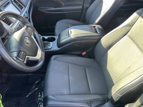 2019 Toyota Highlander LE Plus