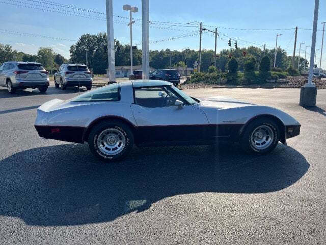 1982 Chevrolet Corvette 9