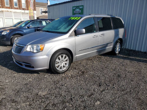 2013 Chrysler Town and Country for sale at A&R Auto Sales and Services LLC in Connersville IN