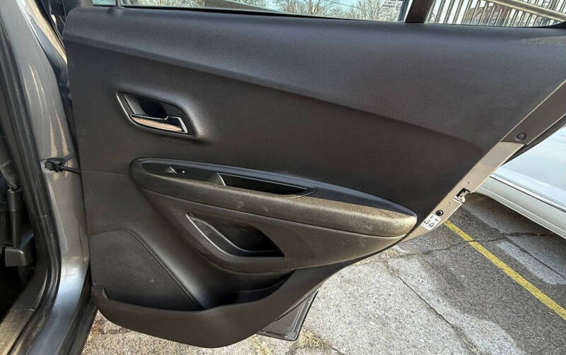 2020 Chevrolet Trax LS