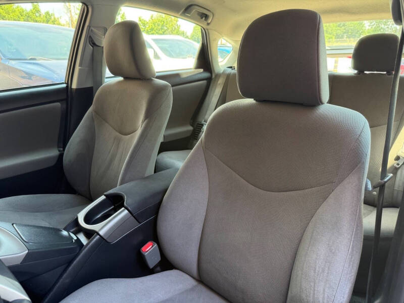 2015 Toyota Prius Three