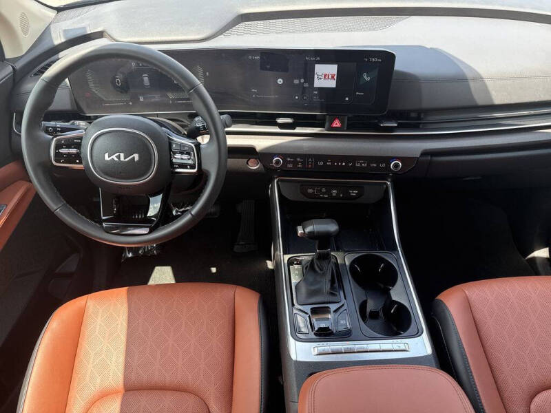2025 Kia Carnival EX