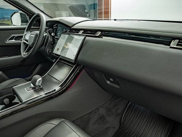 2026 Land Rover Range Rover Velar