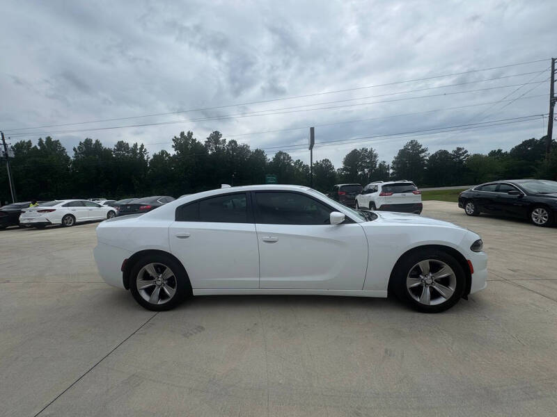 2016 Dodge Charger SXT