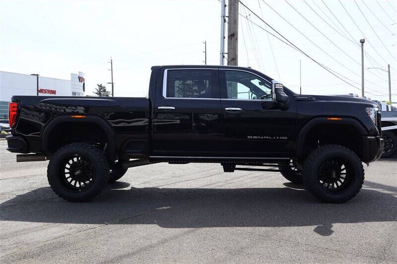 2025 GMC Sierra 3500HD