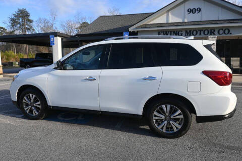 2020 Nissan Pathfinder SL