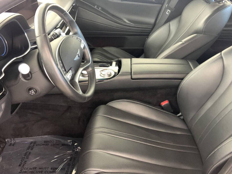 2023 Genesis G80