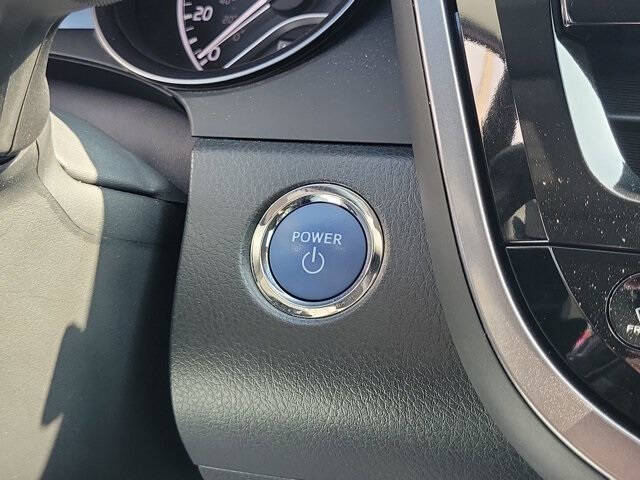 2024 Toyota Camry Hybrid XSE