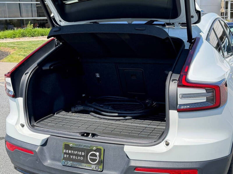 2023 Volvo C40 Recharge Twin Ultimate