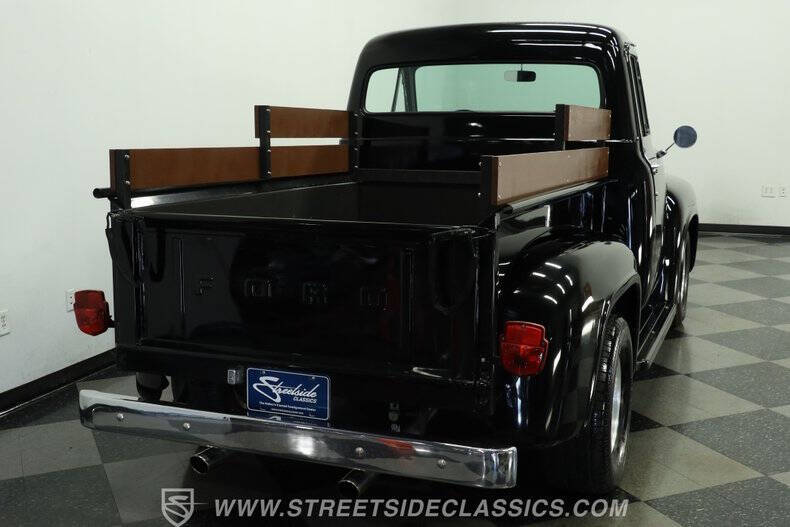 1954 Ford F-100
