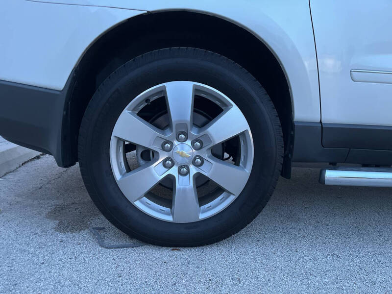 2011 Chevrolet Traverse LTZ