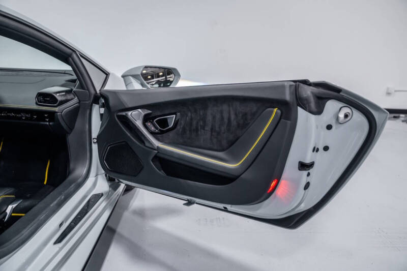 2020 Lamborghini Huracan EVO