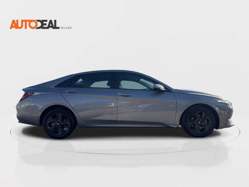 2022 Hyundai Elantra