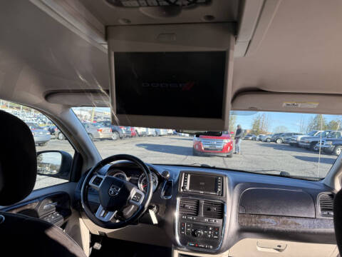 2012 Dodge Grand Caravan Crew