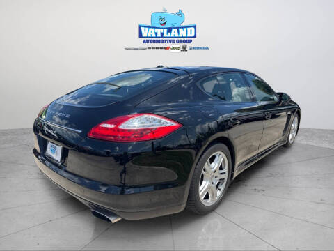 2011 Porsche Panamera 4