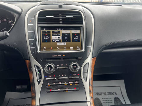 2016 Lincoln MKX Select