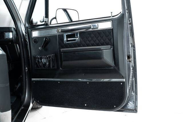 1987 Chevrolet R/V 10 Series