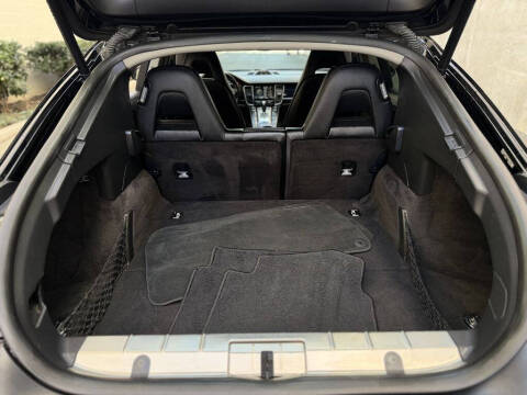 2015 Porsche Panamera