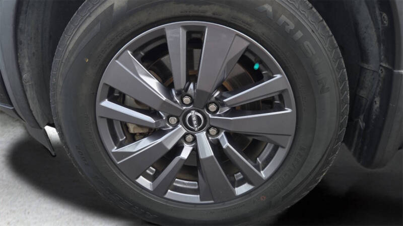 2022 Nissan Pathfinder S