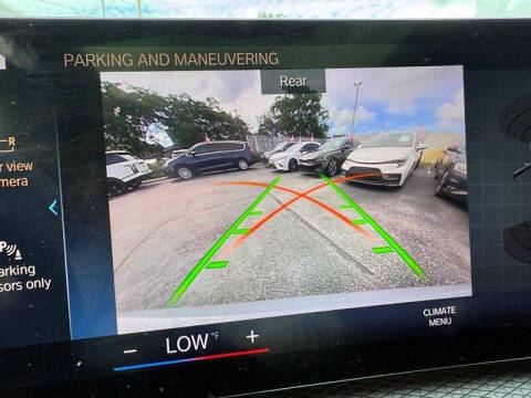 2023 BMW 3 Series 330i