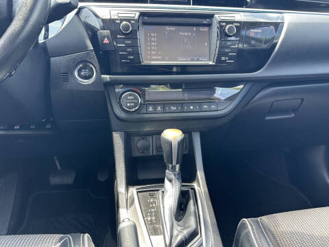 2015 Toyota Corolla S Plus