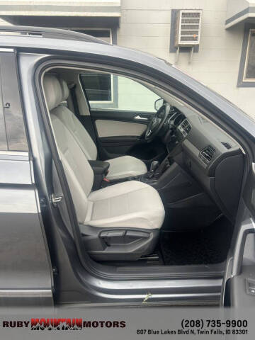 2018 Volkswagen Tiguan 2.0T SEL 4Motion