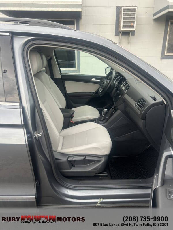 2018 Volkswagen Tiguan 2.0T SEL 4Motion